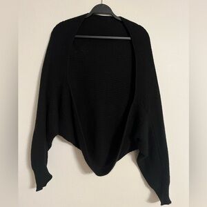 SHEIN Curve Black and Green Acrylic Sweaters
